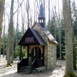 Kaplička v Evženově údolí (Jemčina)